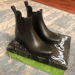 NWT Sam Eldeman Rainboots